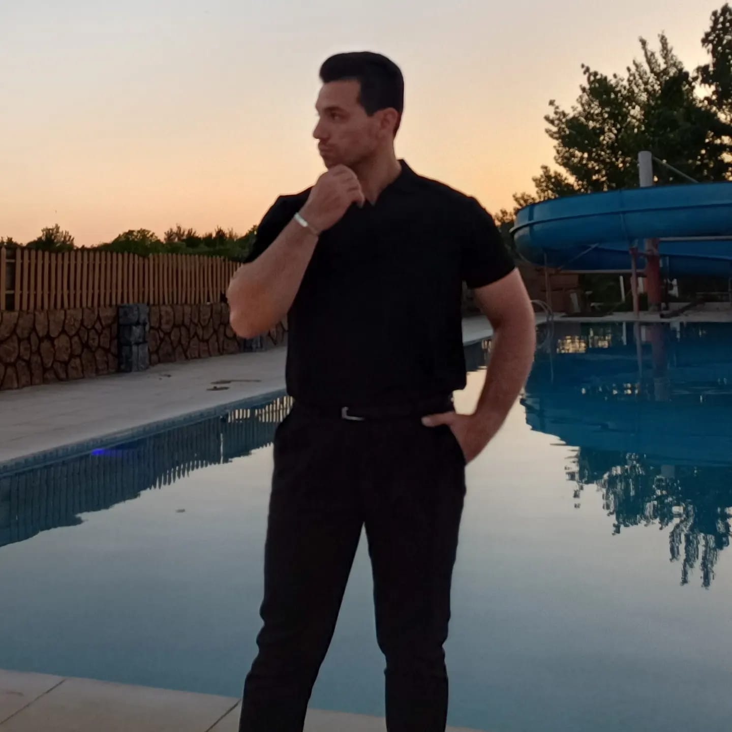 eşref ünal