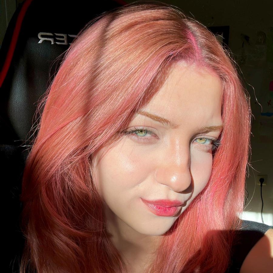 ÖZLEM ÇETİN